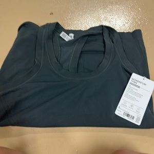 Brand new with tags Athleta Momentum Tank